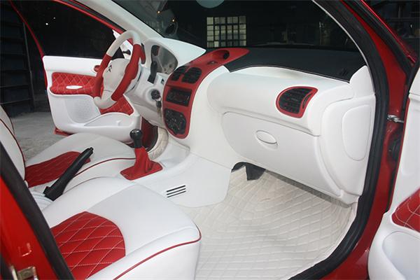 领航舵汽车装饰 以专业与匠心，为您的爱车增添魅力与舒适